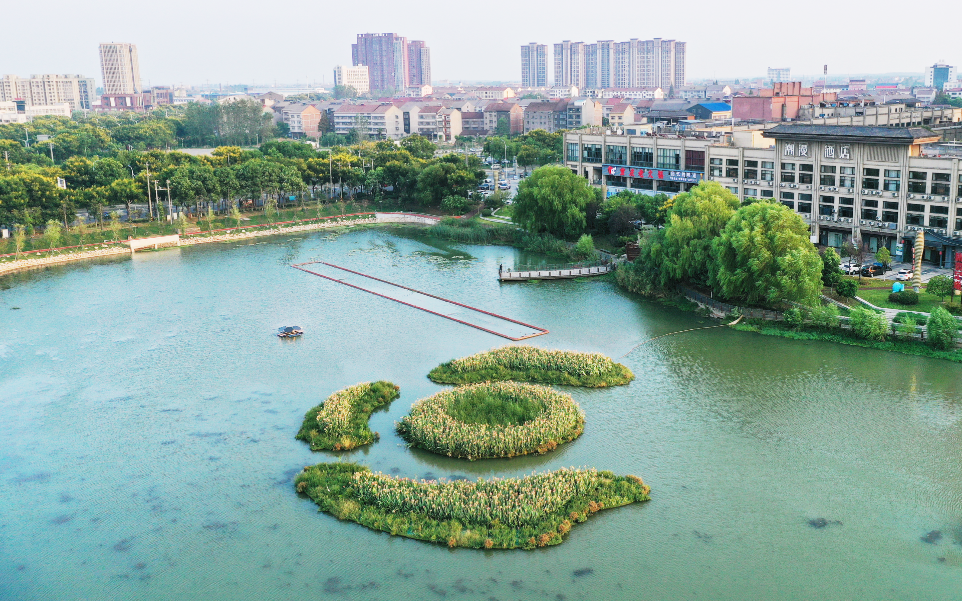 【大美荆州】江陵月亮湾湿地公园景色如画