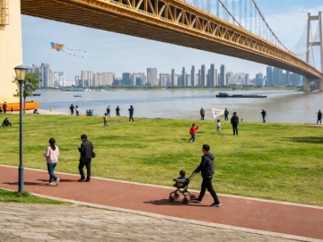 央视称“一觉醒来郭帆白改了”